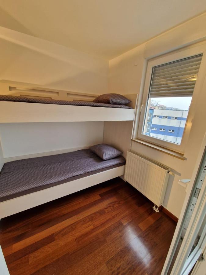 Apartment Matea Póla Kültér fotó