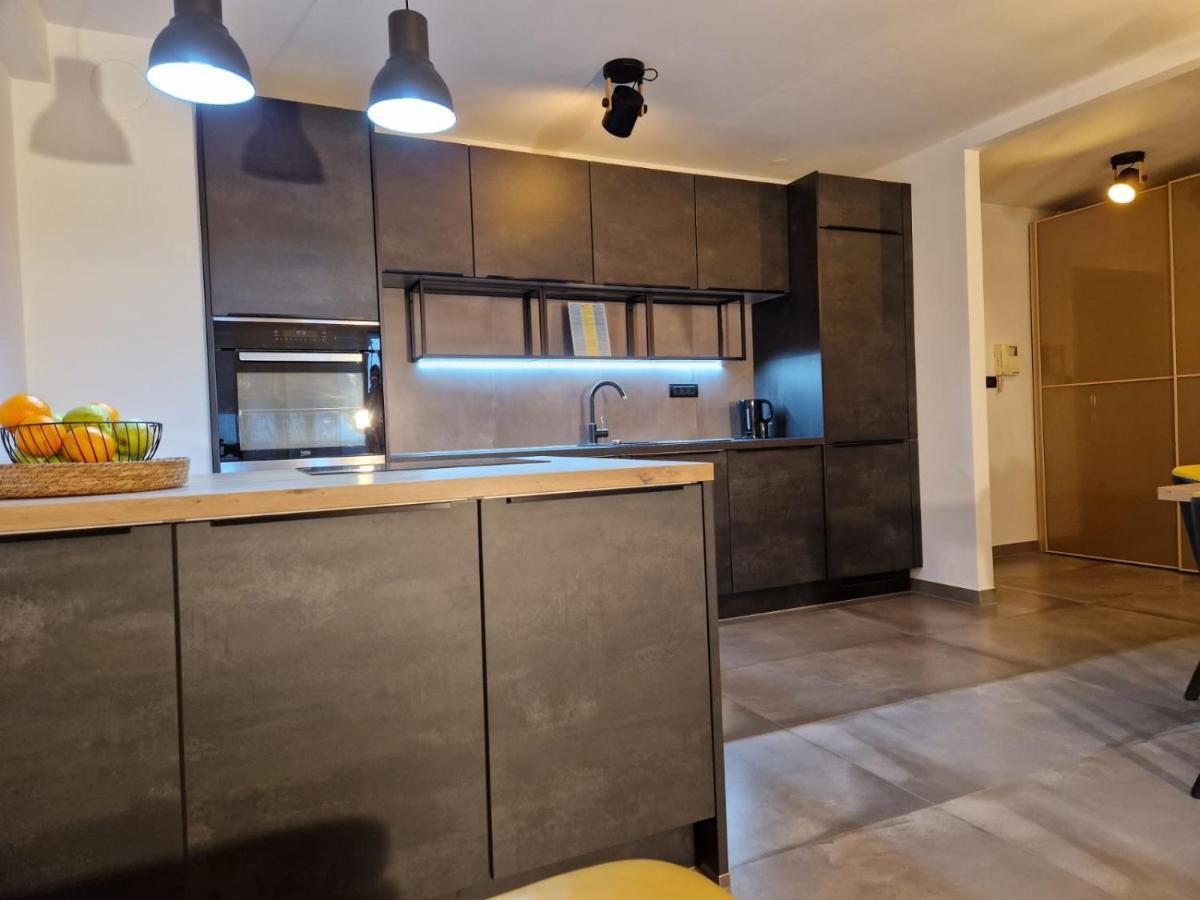 Apartment Matea Póla Kültér fotó